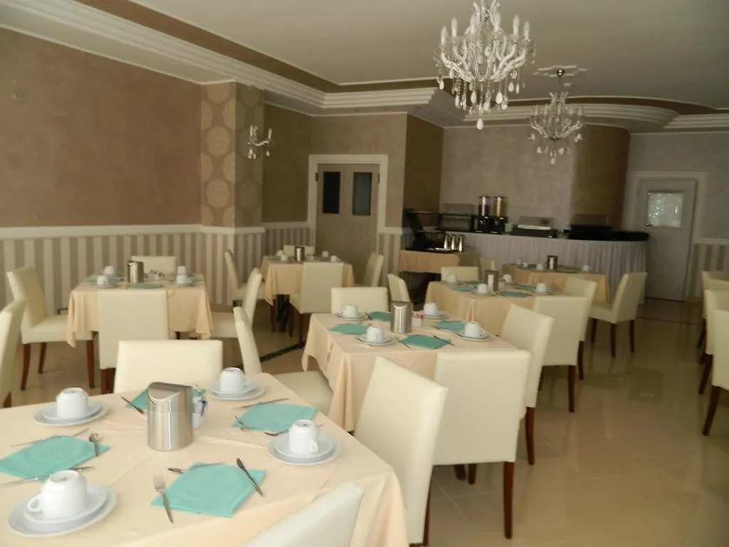 Hotel Inn Giardini-Naxos 4*,